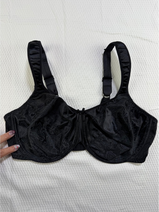 Bali Other - Bali 3562 Satin Tracings Minimizer Underwire Bra Black 38D Full Coverage